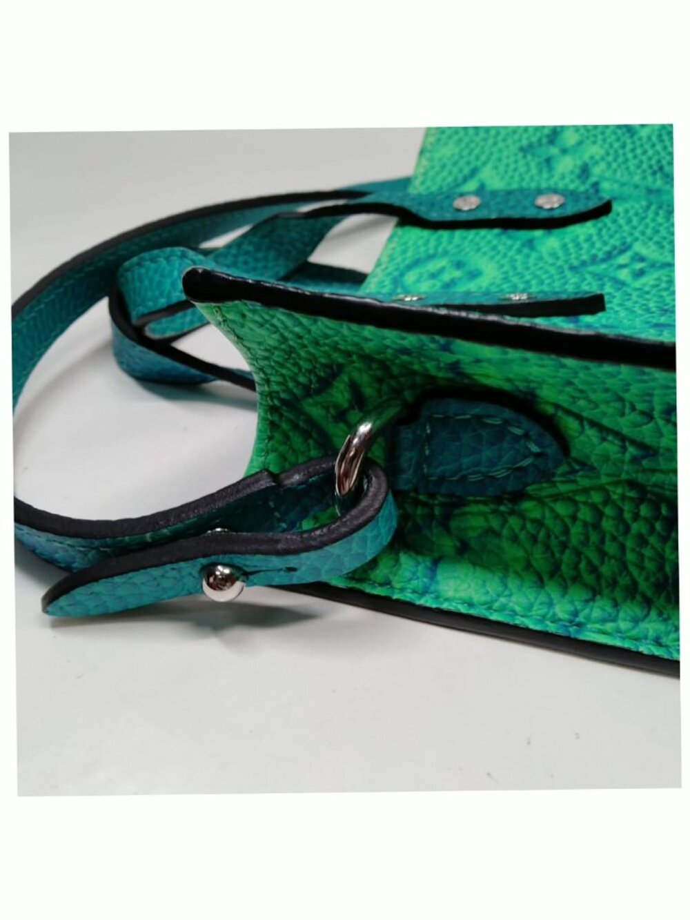 Authentic Louis Vuitton Onthego Mini Blue Green Empreinte Leather Chain Tote Bag - Picture 9 of 16